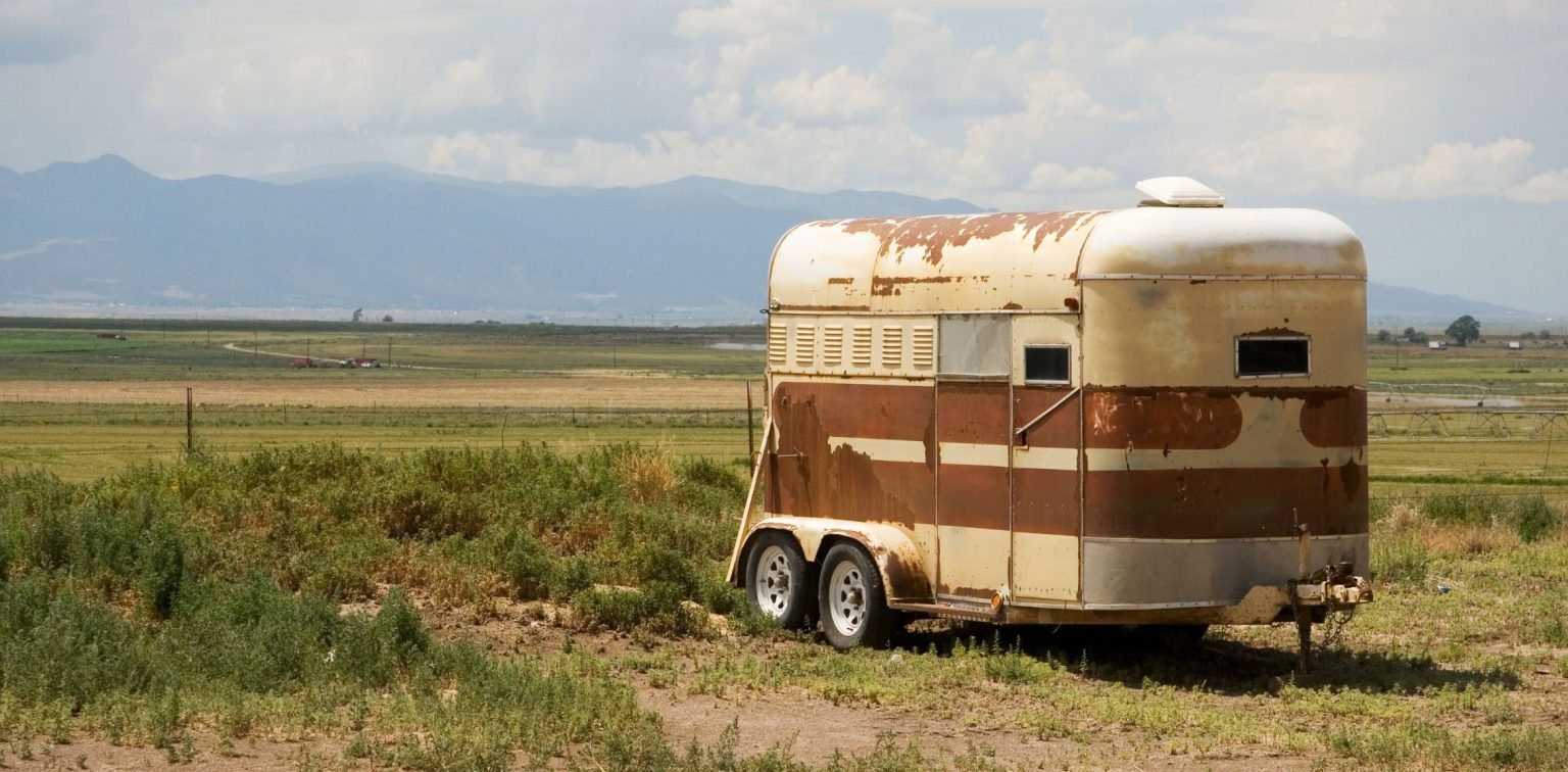 What Kind Of Paint To Use On A Horse Trailer Painting Doctors