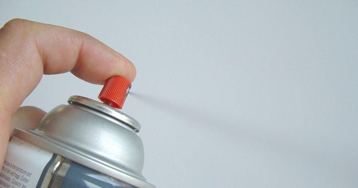 How Far Can Spray Paint Travel Painting Doctors