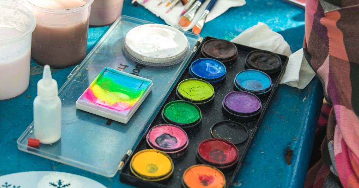 Can You Put Acrylic Paint on Your Body Painting Doctors